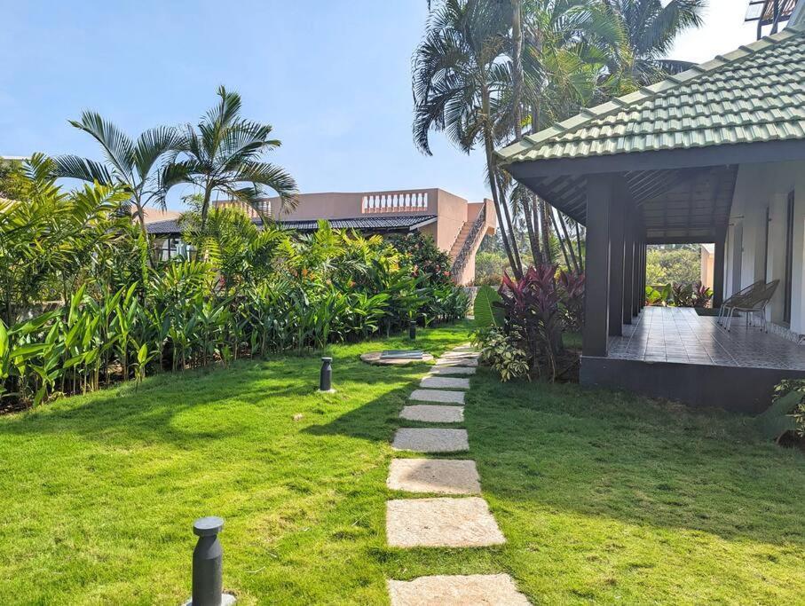 Cove Luxury Beach Villa Mamallapuram Exterior foto