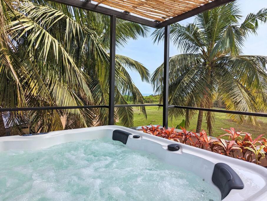 Cove Luxury Beach Villa Mamallapuram Exterior foto
